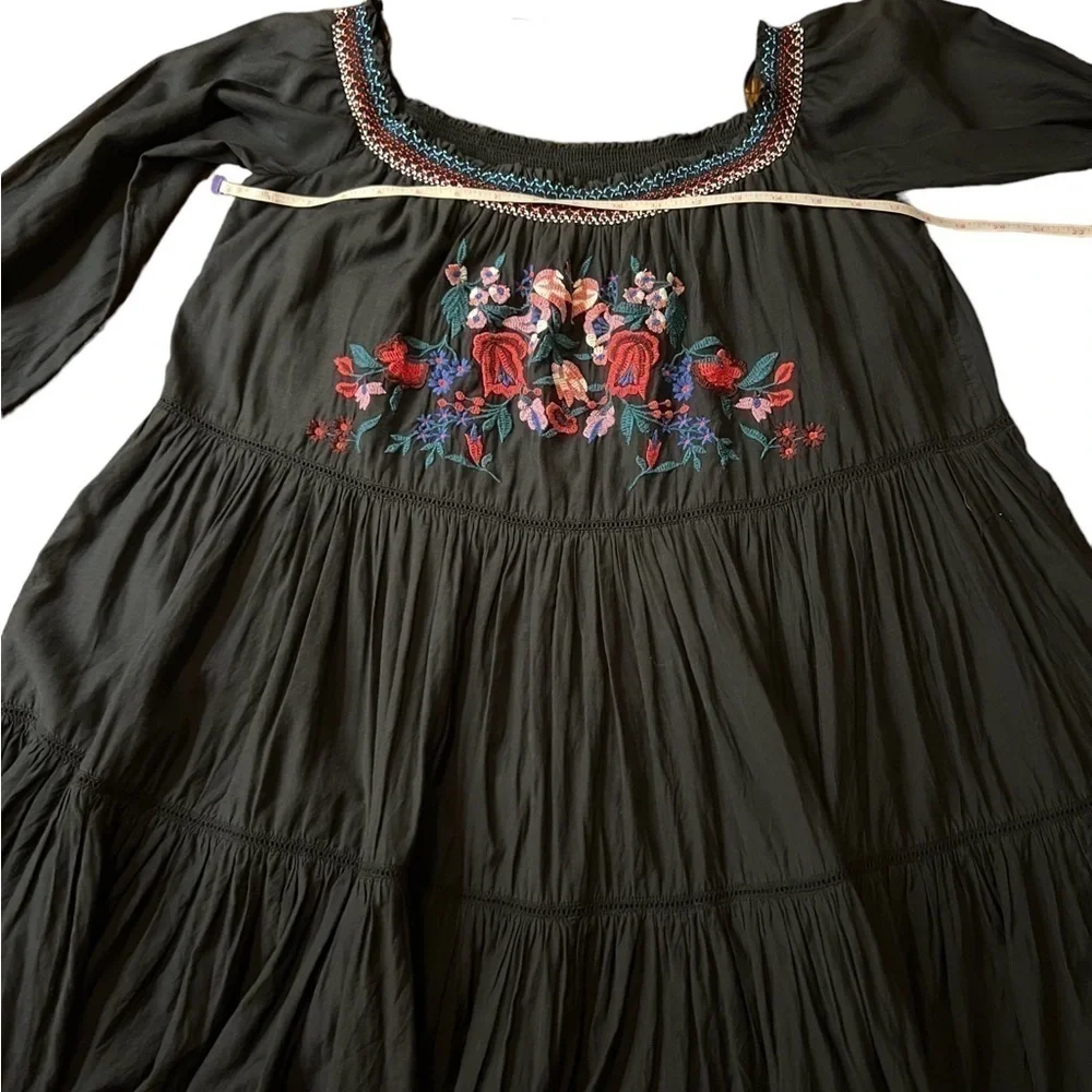 FREE PEOPLE BLACK EMBROIDERED OFF THE SHOULDER TIERED DRESS SIZE MEDIUM